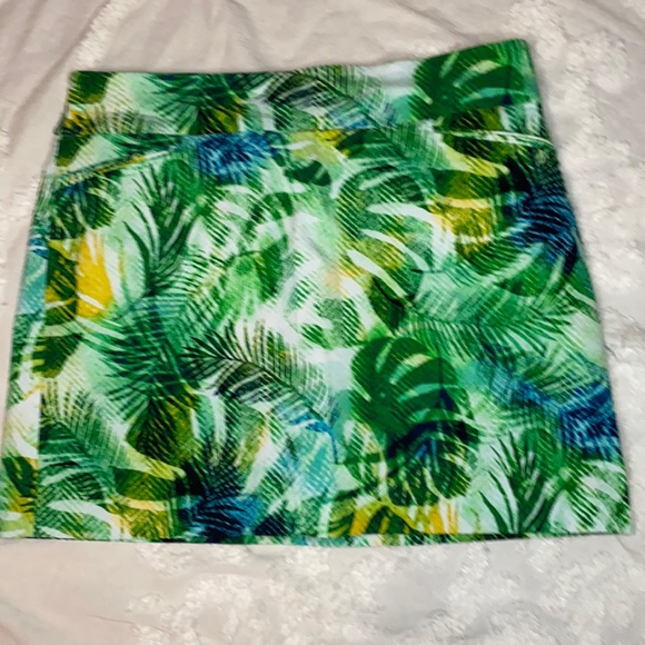 Attyre Pants - Attyre New York Women’s Skort, size 12